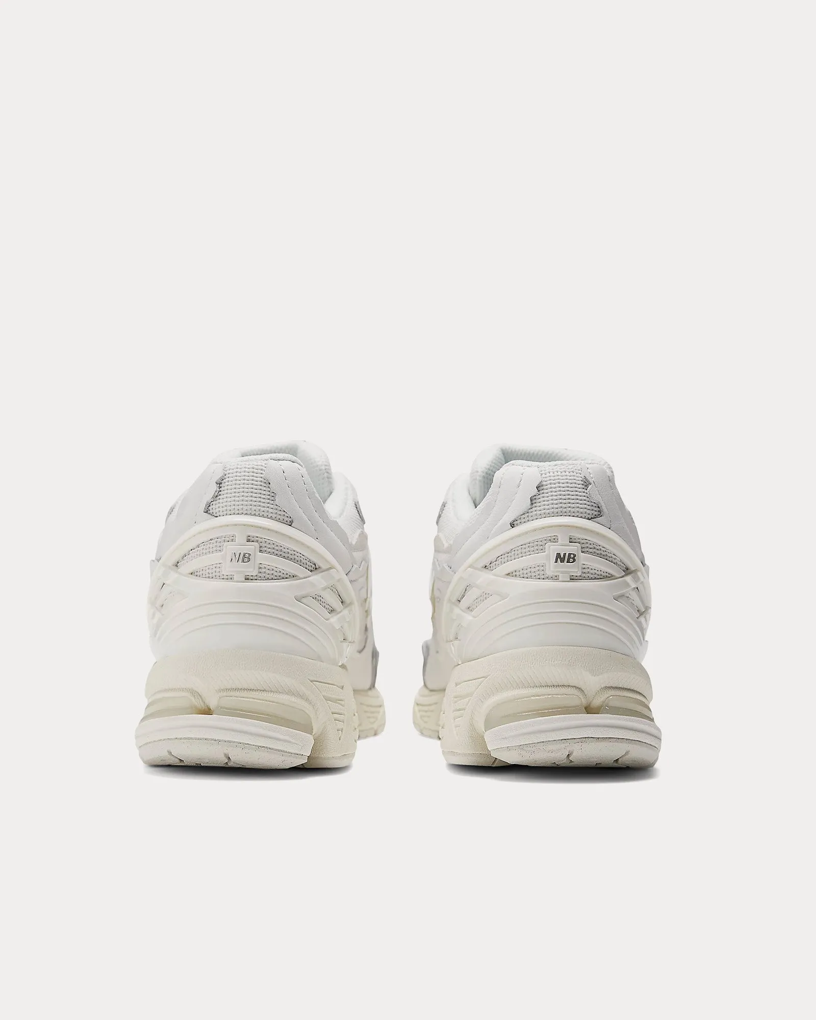 1906D White / Turtledove / Crimson Low Top Sneakers