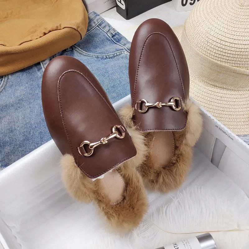 Furry Outer Wearing slippers for women Muller slippers Wild Fluffy Flat Mules Warm