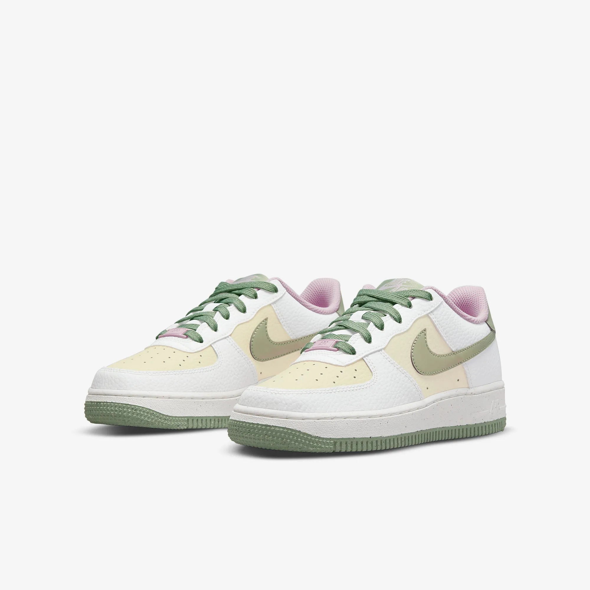 GS / Women's Nike Air Force 1 Low "Honeydew" (White/Honeydew/Coconut)(DQ0360-100)