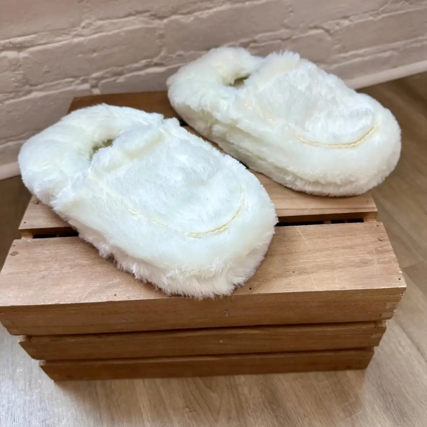 Heatrable Cozy Lavender Slippers