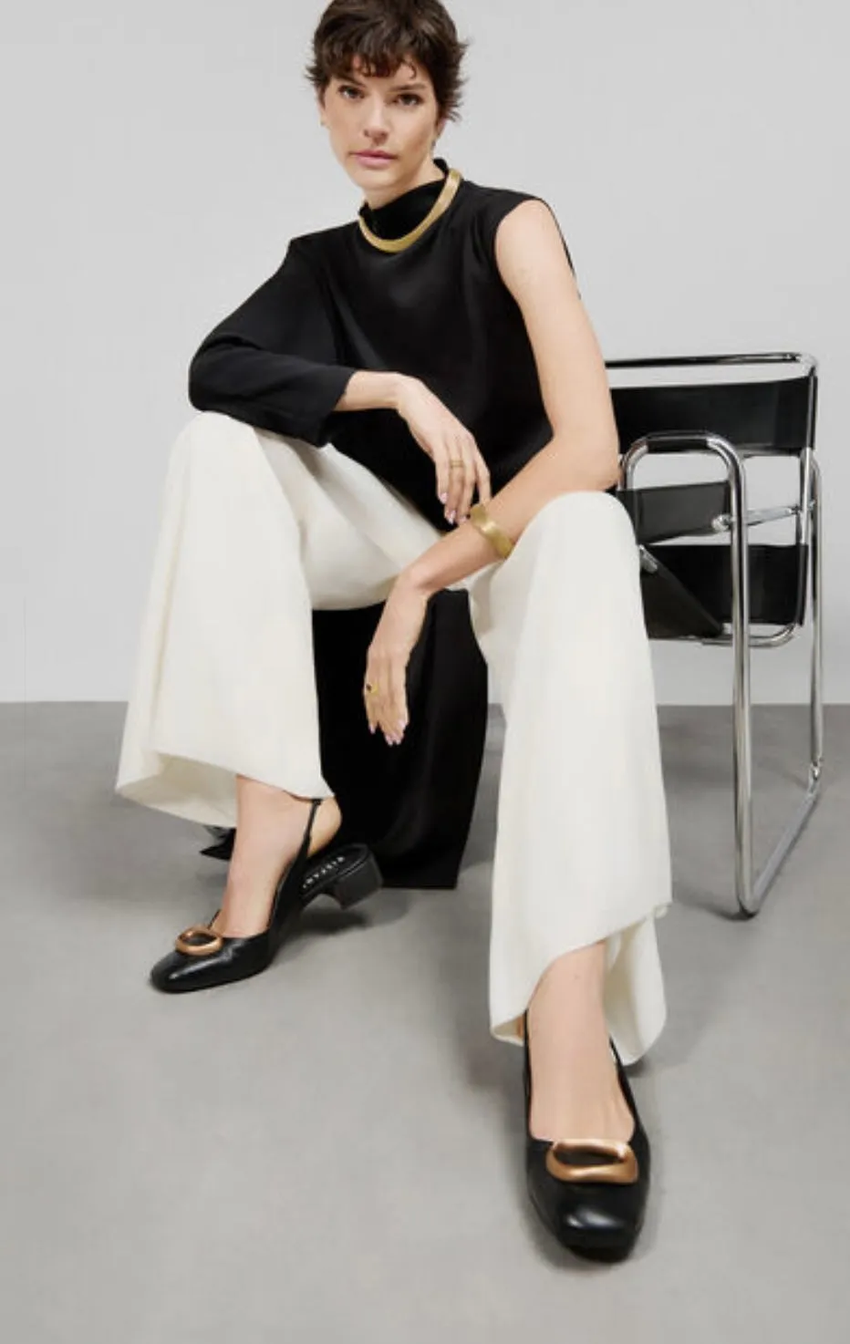Hispanitas black leather slingback shoes