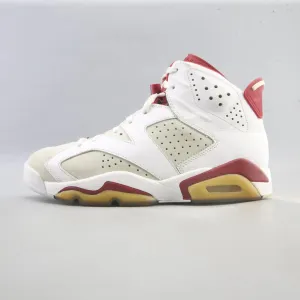 JORDAN RETRO 6