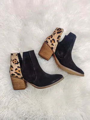 Naughty Monkey  - CAMILYN - Black And Leopard Bootie