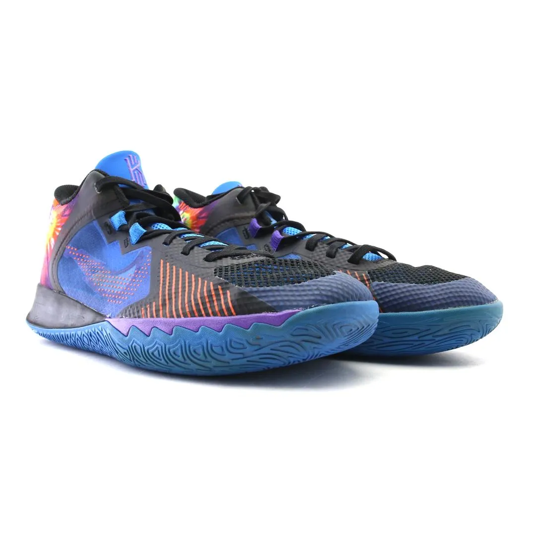 NIKE  FLYTRAP 5