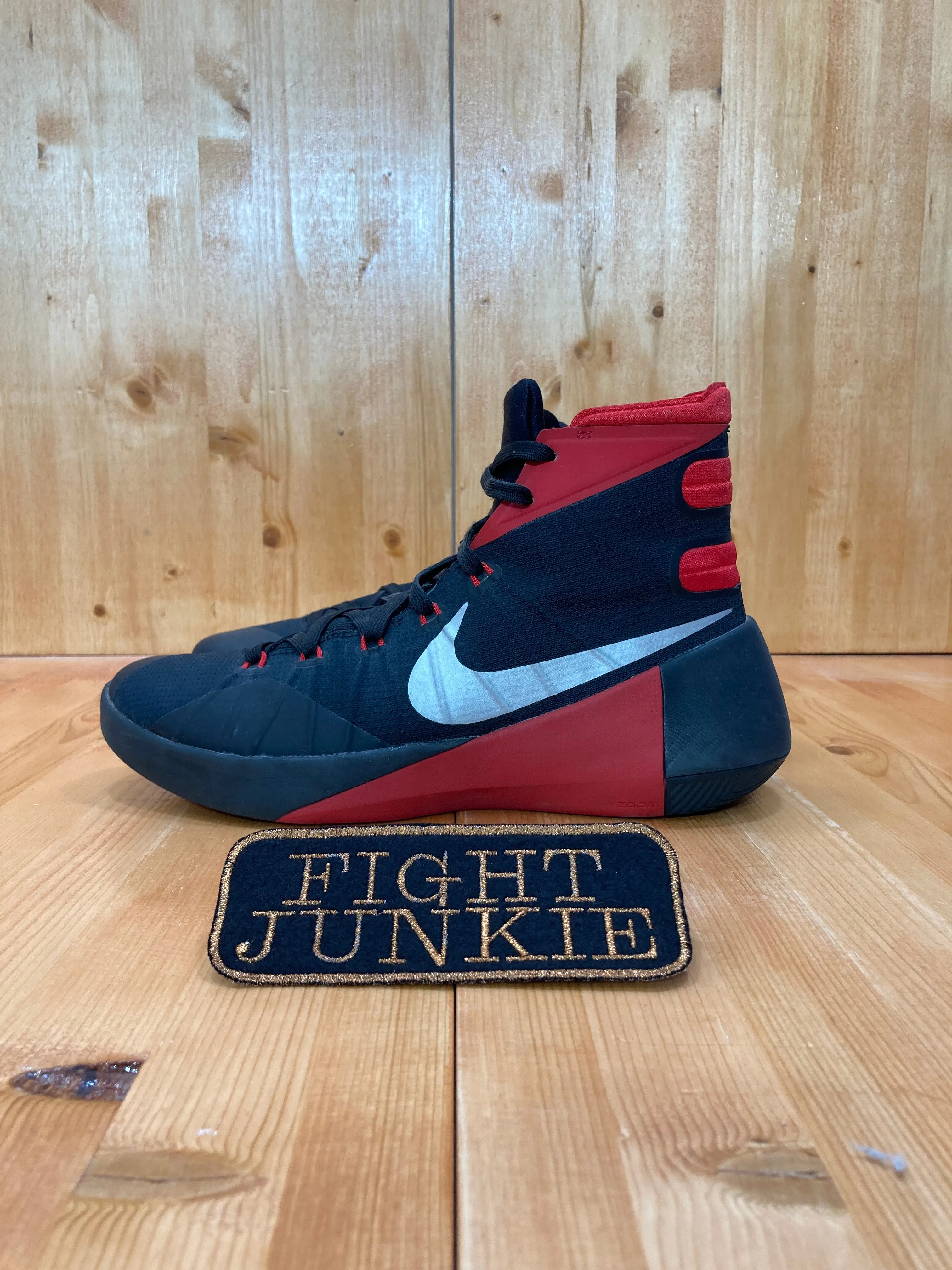 NIKE HYPERDUNK 2015 Men Size 10 Shoes Sneakers Black & Red 749561-006