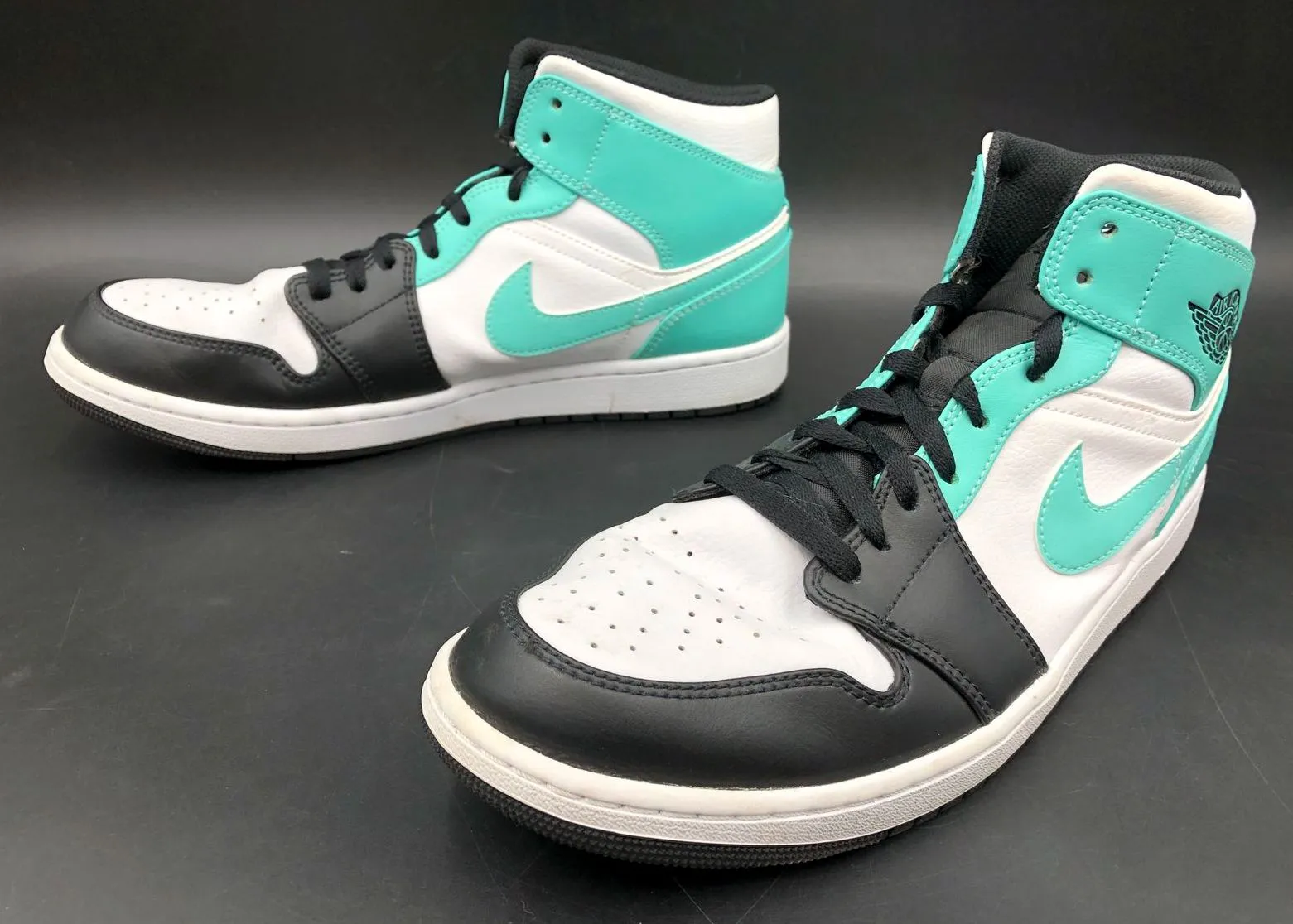 Nike Jordan 1 Mid 'Trop. Twist' Men's White/Black/Teal Sneakers - Size 12 ( COA)