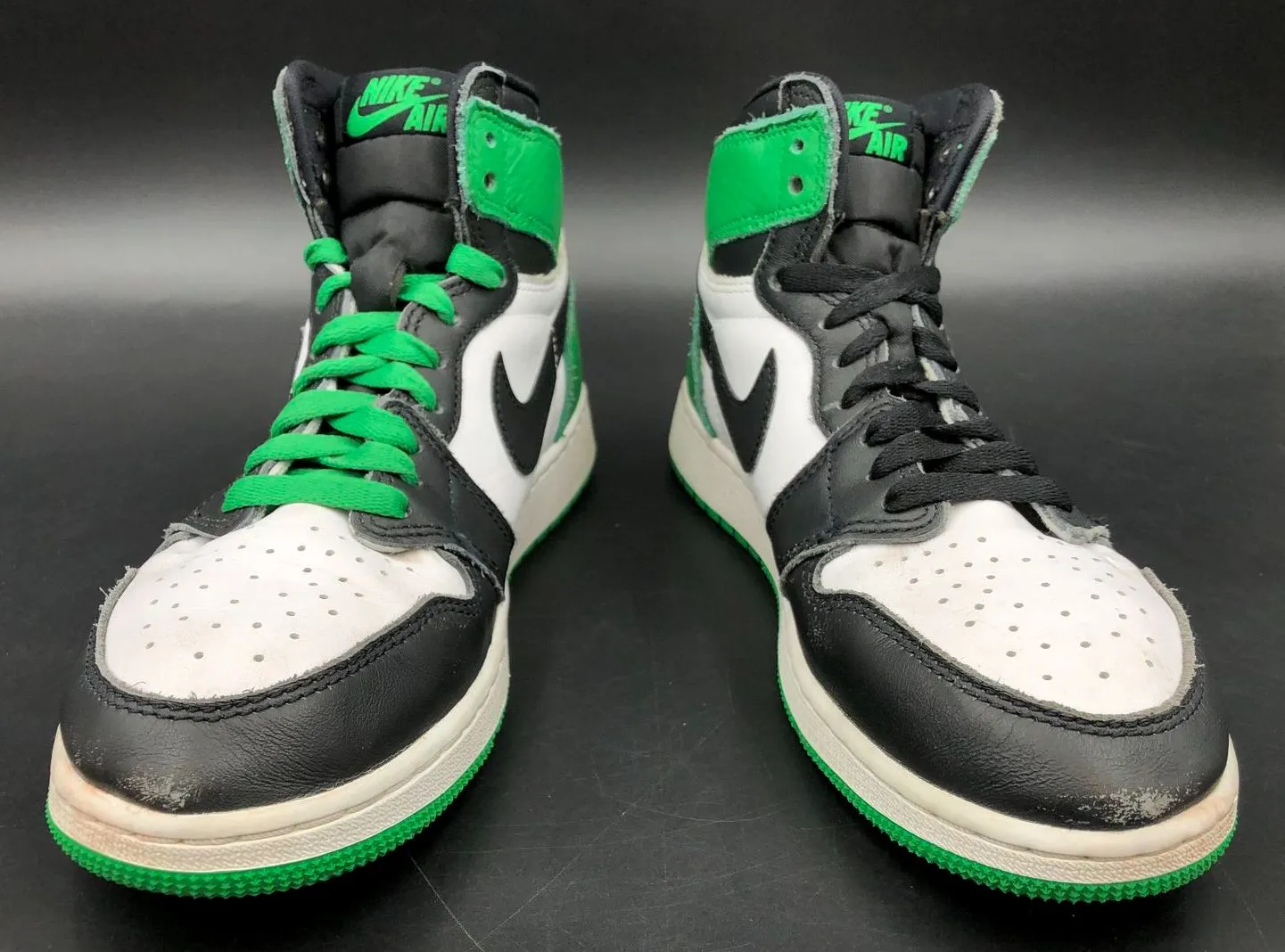 Nike Jordan 1 Retro High OG GS 'Lucky Green' White/Black Sneakers - Sz 6Y ( COA)