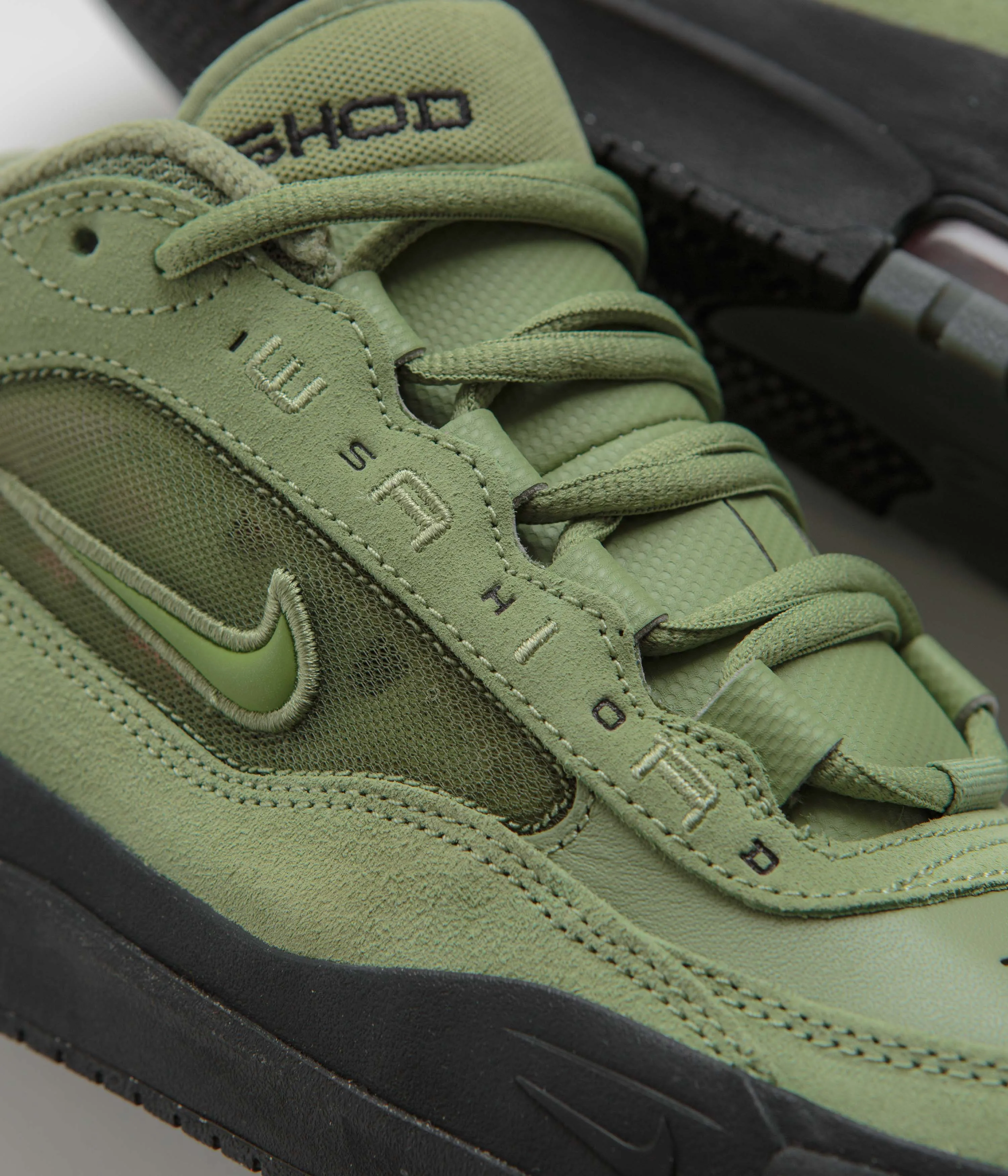 Nike SB Air Max Ishod Shoes - Oil Green / Oil Green - Oil Green