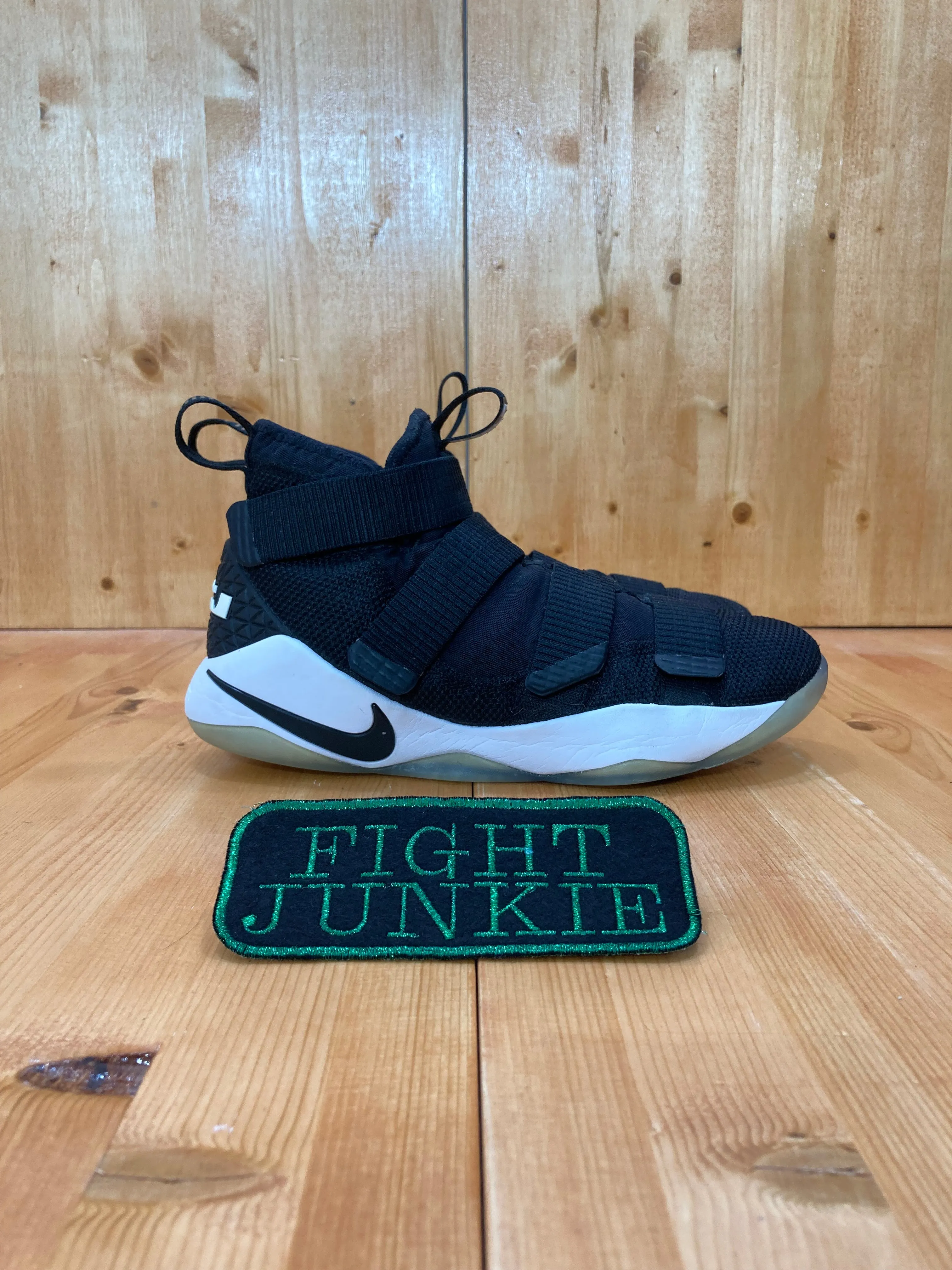 NIKE ZOOM LEBRON JAMES SOLDIER 11 Men Size 8.5 Basketball Shoes Sneakers Black 943155-003