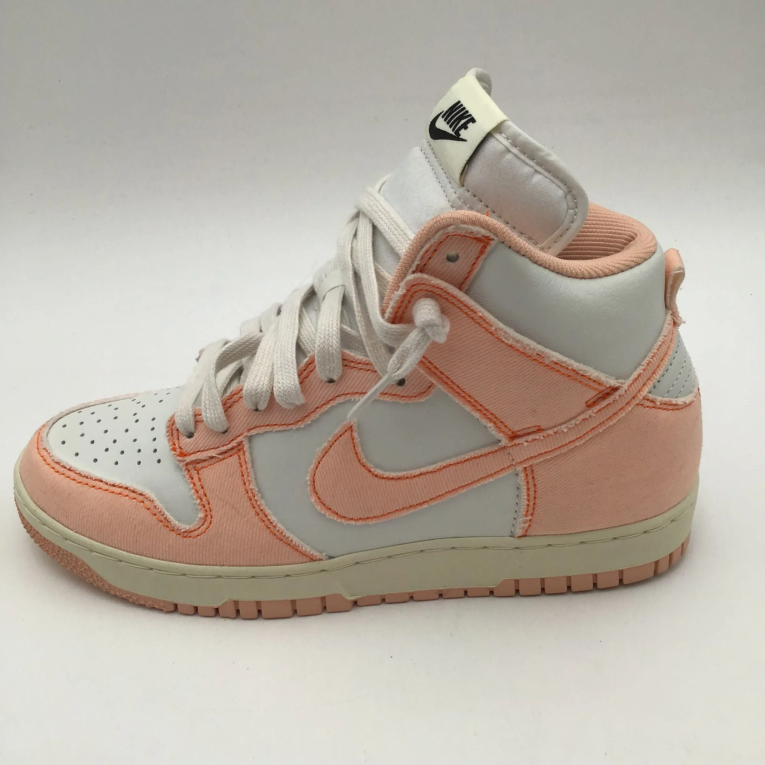 Nuke Dunk High Women's 1985 'Artic Orange' Sneakers-Size: 8.5 ( COA)