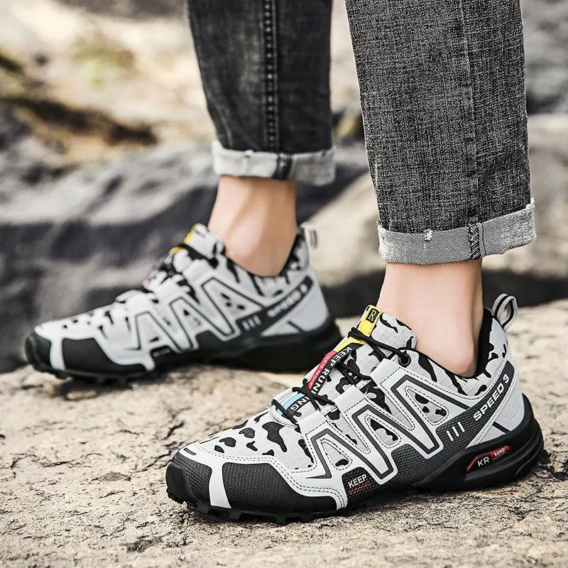 Outdoor Breathable Non-Slip Sneakers